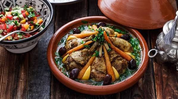 Moroccan Food Prices: 15 Dishes to Try & What They Cost (2026)